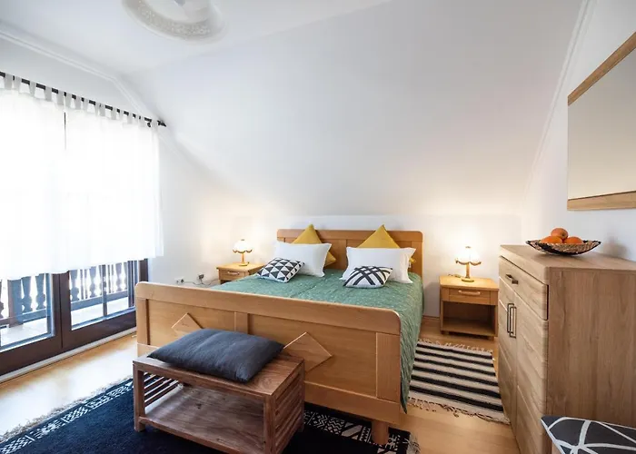 アパート Pleasant *