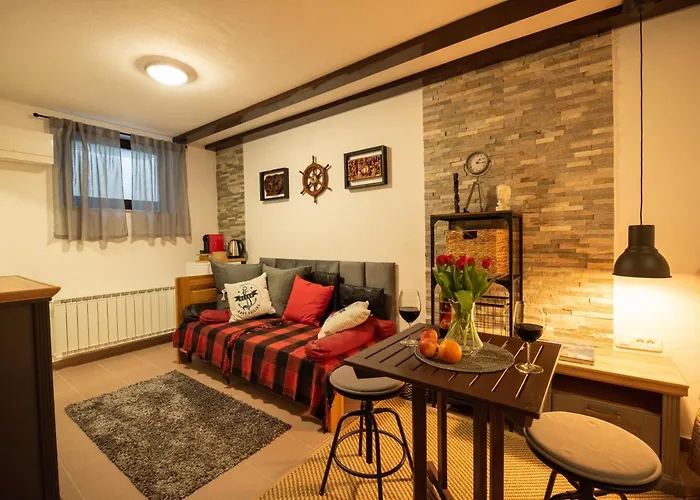 Pleasant Lejlighed *